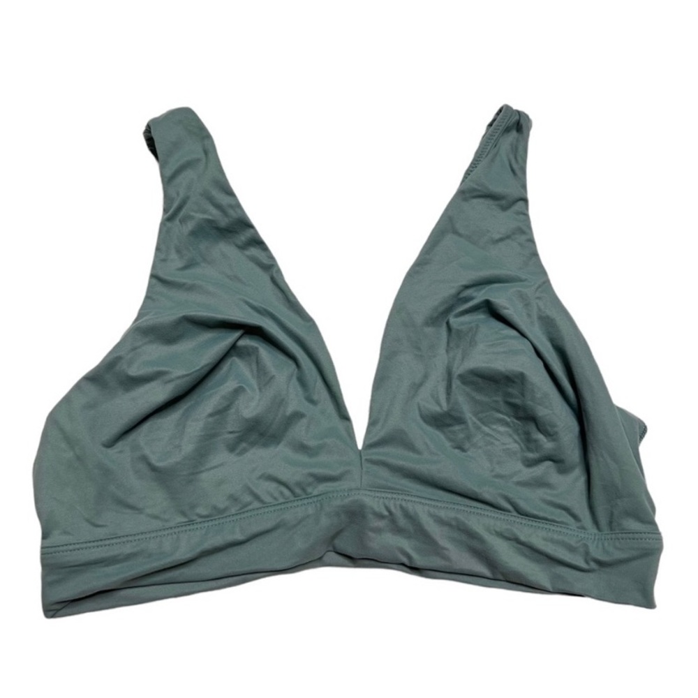 Victoria’s Secret Plunge Green Bralette